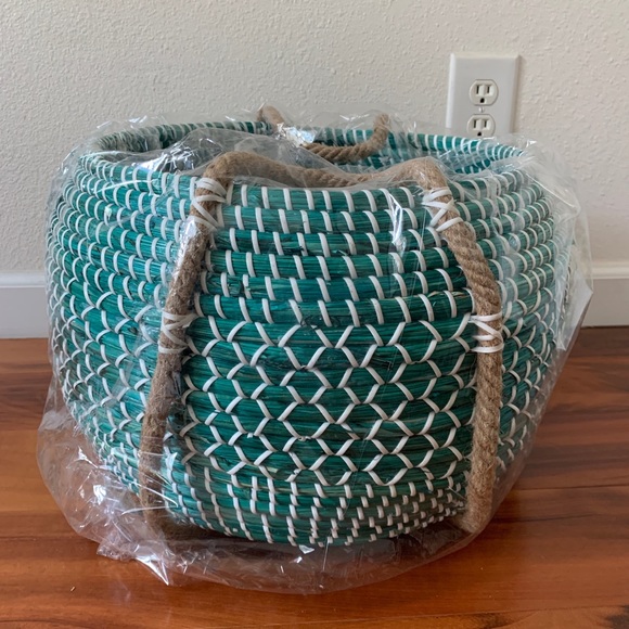 Modern Village Designer Basket (Teal) - Picture 4 of 16